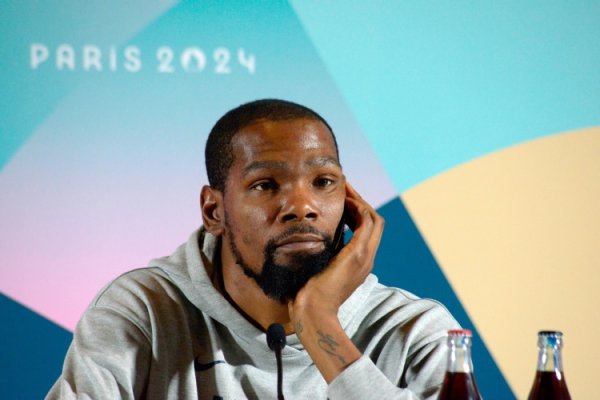 手机必威足球平台网站大全分析以及在美国市场失去份额之后体育集锦